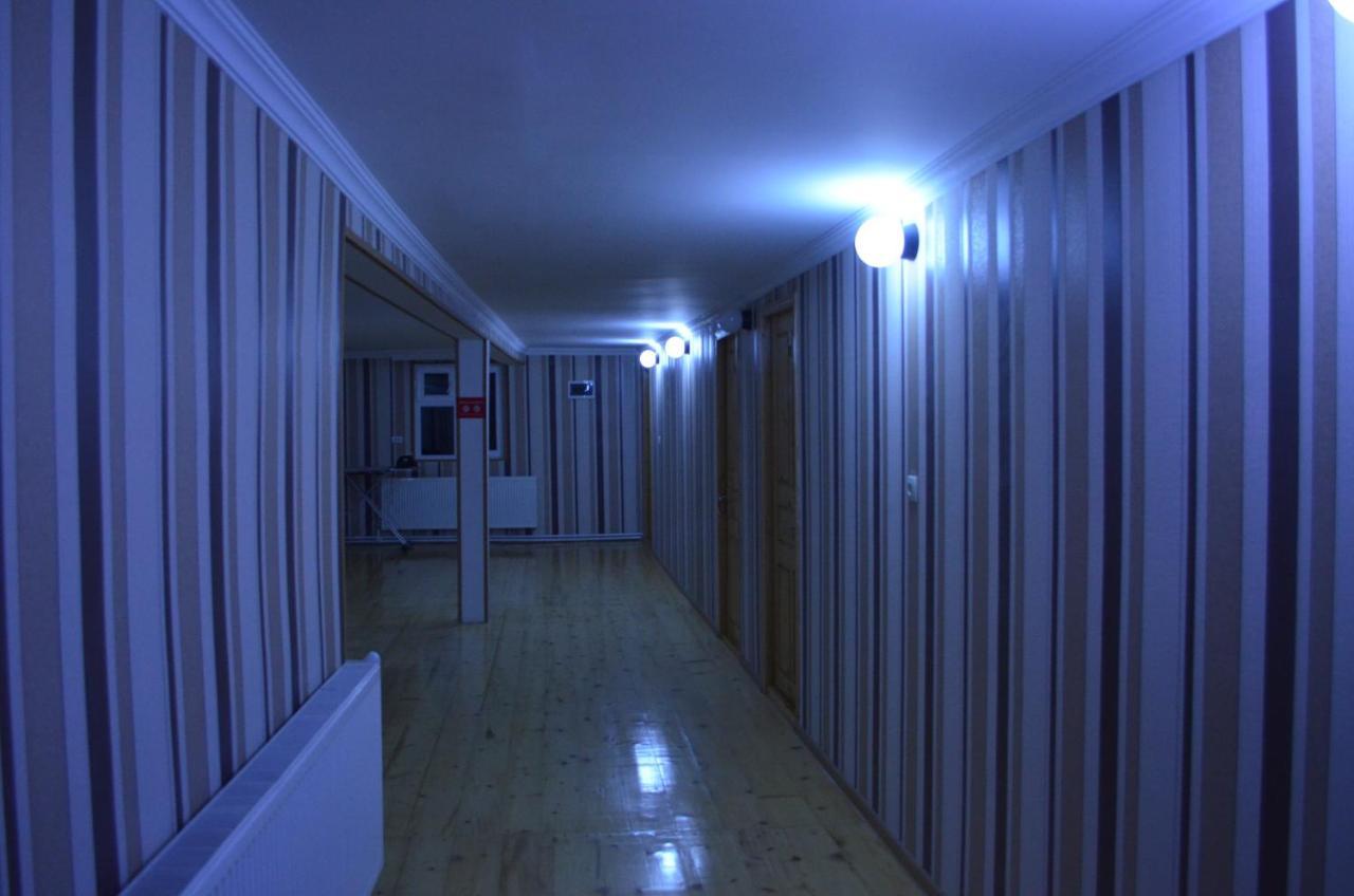 Guesthouse Qarim เมสเตีย ภายนอก รูปภาพ