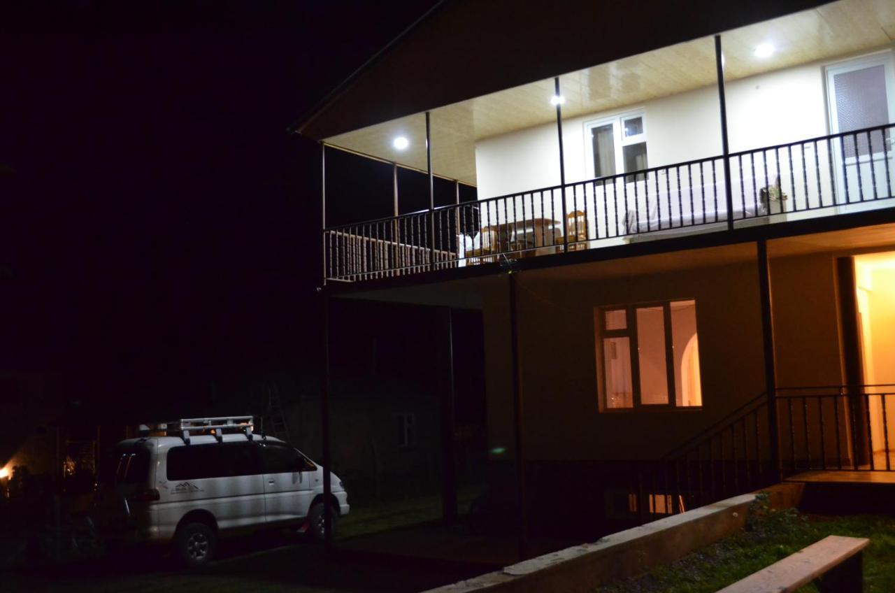 Guesthouse Qarim เมสเตีย ภายนอก รูปภาพ