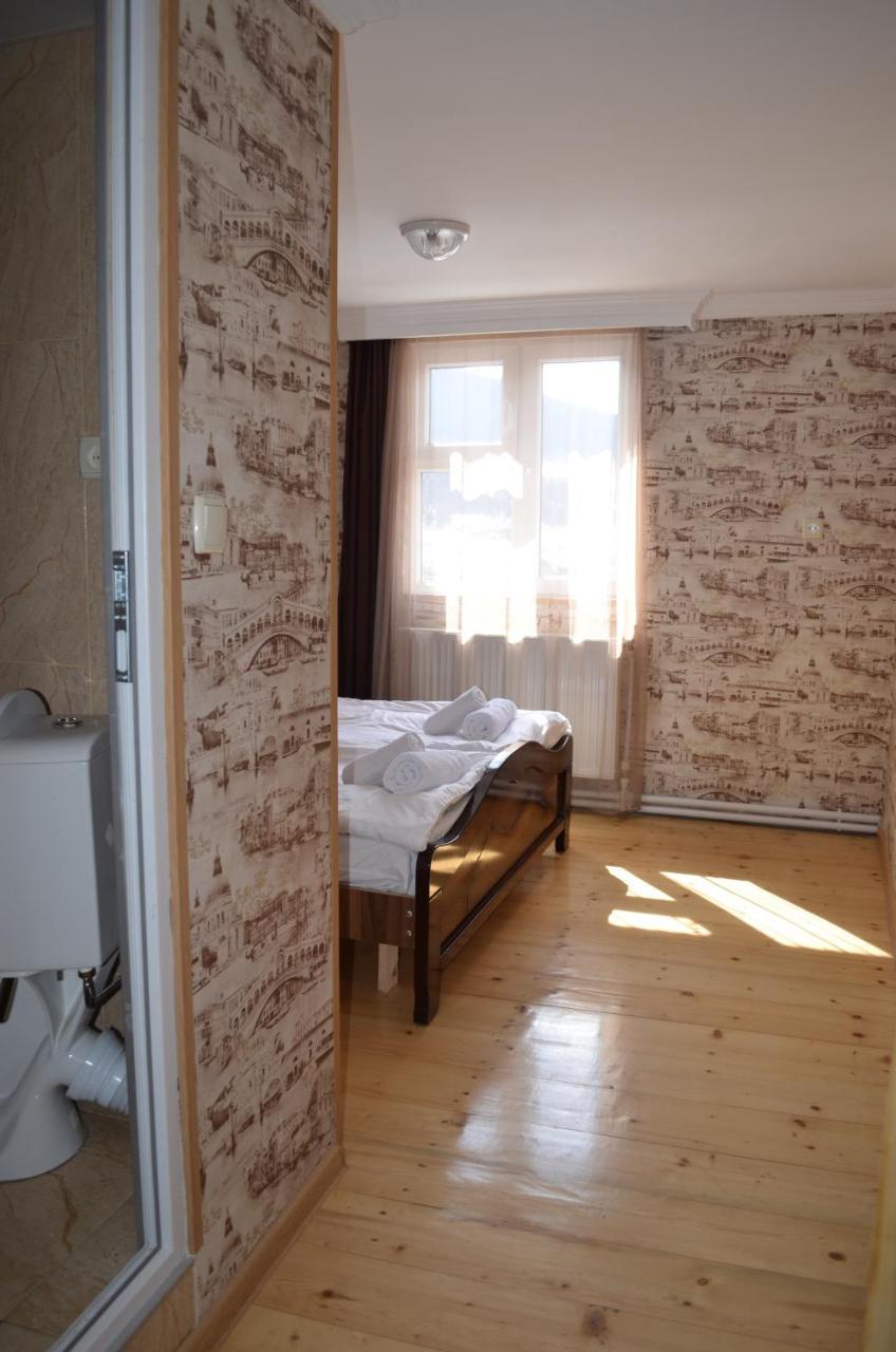 Guesthouse Qarim เมสเตีย ภายนอก รูปภาพ