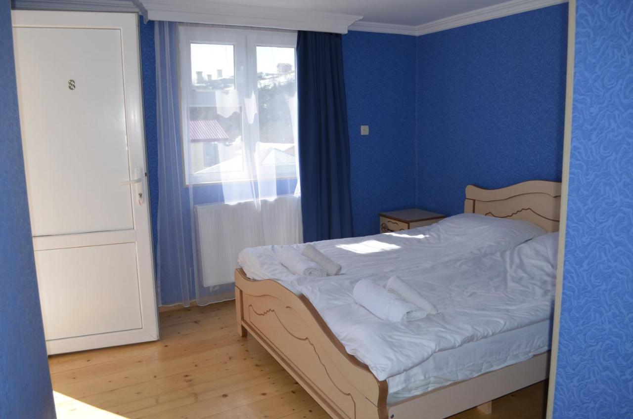 Guesthouse Qarim เมสเตีย ภายนอก รูปภาพ